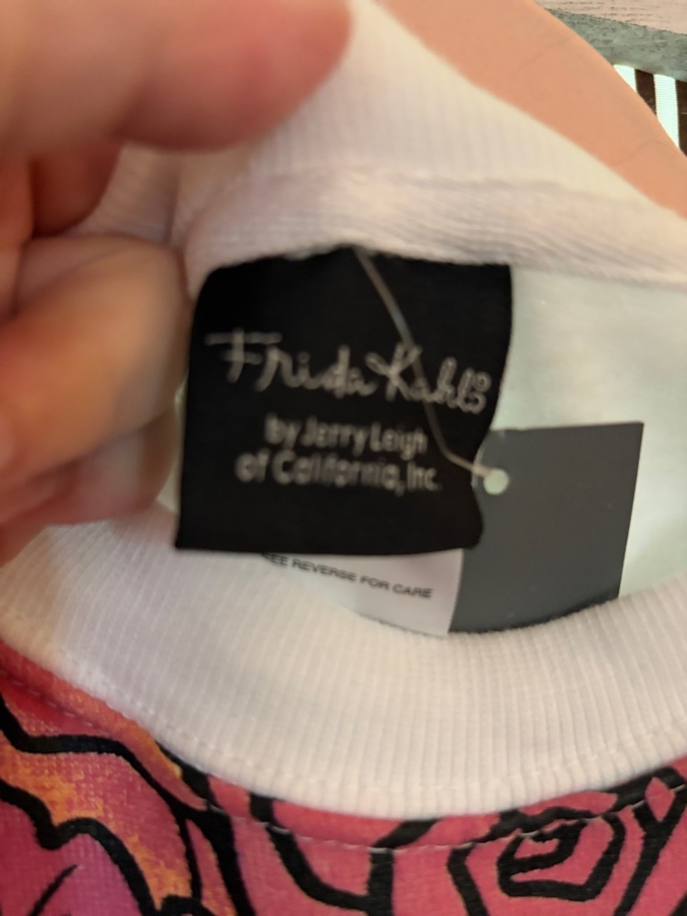 NWT Frida Kahls Graphic Sweat Shirt by Jerry Leigh of California Inc. Size L - Picture 2 of 2